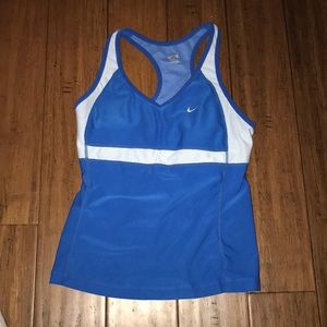 Workout tank top with built in support